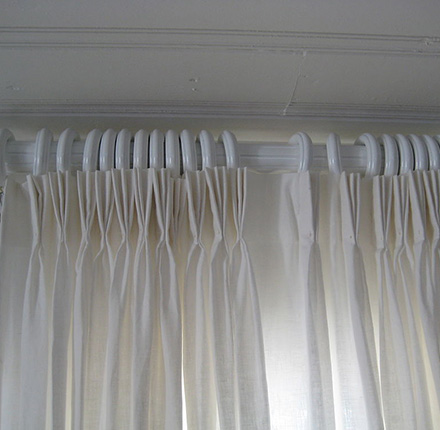 Importance of Curtain Cleaning Services